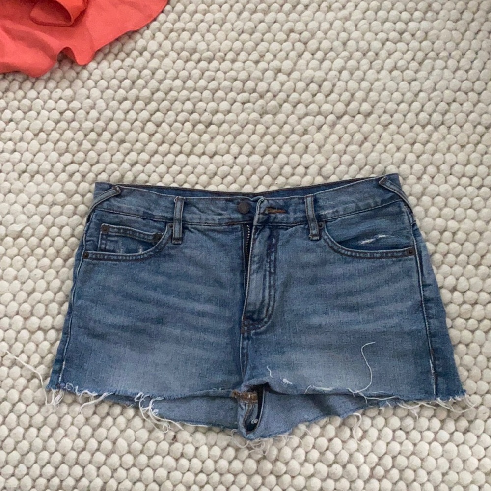 Free people high rise Jean shorts